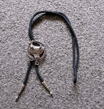 Large Metal Western Cowboy Saddle Bolo Necktie