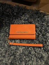 michael kors iphone 5 phone