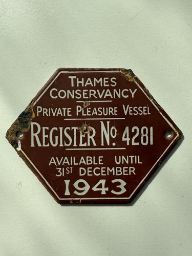 Thames conservancy enamel sign - conservancy,