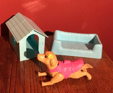 BARBIE DOLL - TANNER SWIMMING DOG, LARGE DOG BED & KENNEL - SPARES