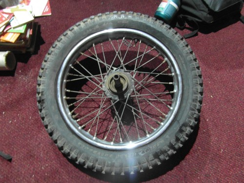 Triumph chrome rear - 18",