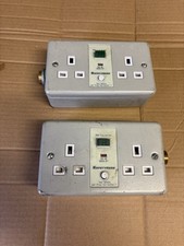 2 X Used Greenbrook M22M SafetySure Passive AC RCD DP Metal Clad Sockets U329