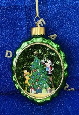 DISNEYLAND CALEFORNIA LIGHT UP  CHRISTMAS BAUBLE With MICKEY AND PLUTO