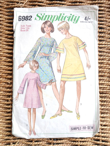 Vintage 1960s simple - 1960s,