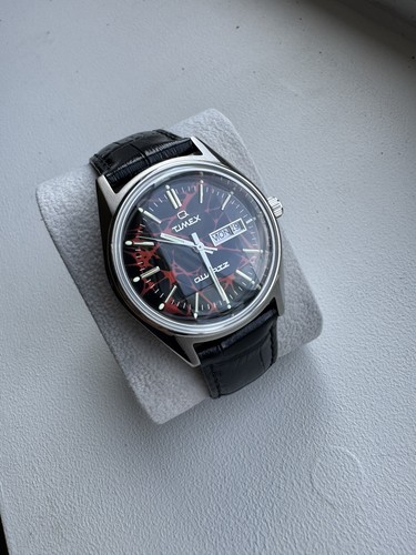 Special edition timex - special, red