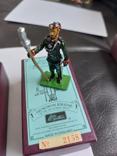 Britains toy soldiers 2nd king - toy,