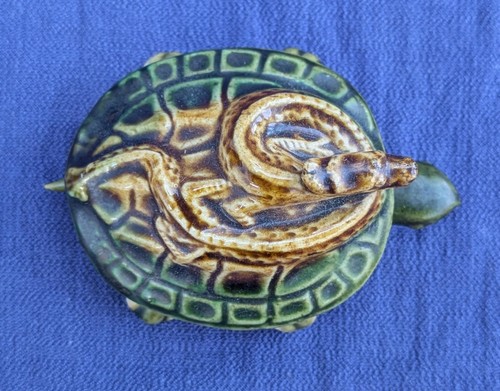 Chinese bobble head turtle - chinese,