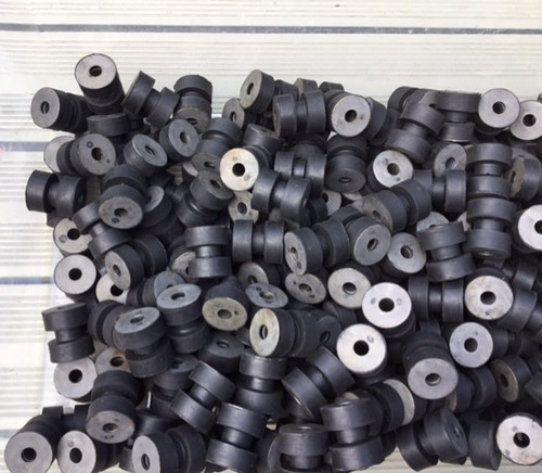 Anti vibration mounts - x, /