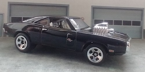 New hot wheels - new,