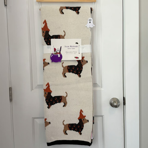 Isaac mizrahi dachshund - mizrahi,