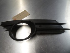 7838 F7C  VAUXHALL CORSA D SXI 1.4 PETROL OSF FRONT DRIVERS SIDE FOG LIGHT COVER