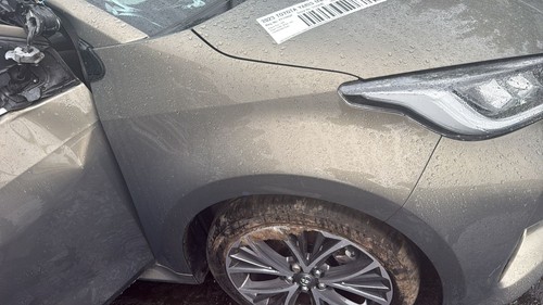 Toyota yaris excel hev - yaris,