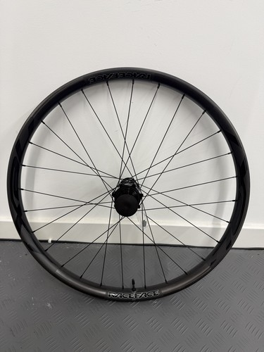 Raceface next rear wheel - raceface,