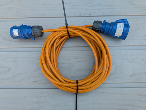 10m caravan mains hook lead - 10m,