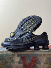 NIKE Shox Turbo 6 Livestrong