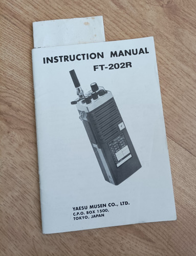 Yaesu 202r original - yaesu,