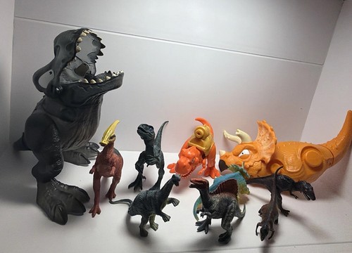 Bundle dinosaurs includes - bundle,