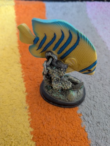 Vintage resin tropical - vintage,