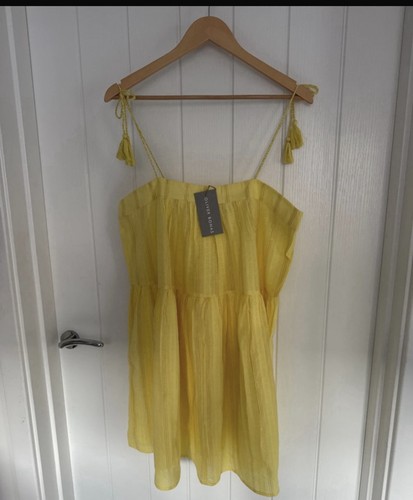 Bnwt oliver bonas size - oliver,