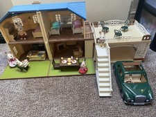 sylvanian families large Family house With Carport Boxed