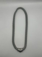 vintage-style necklace -