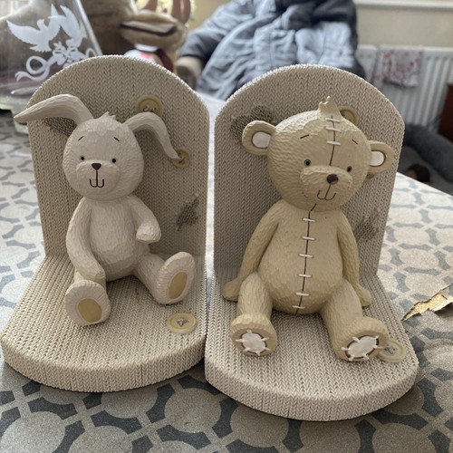 Book ends button corner - book,
