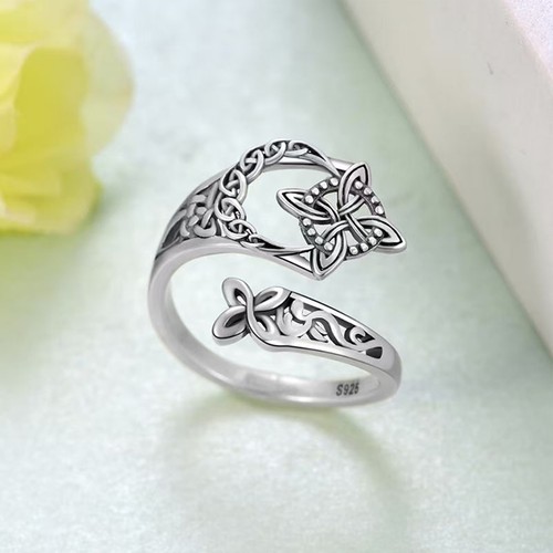 Classic witches knot ring for - witches,