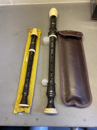 Aulos treble recorder with - recorder,