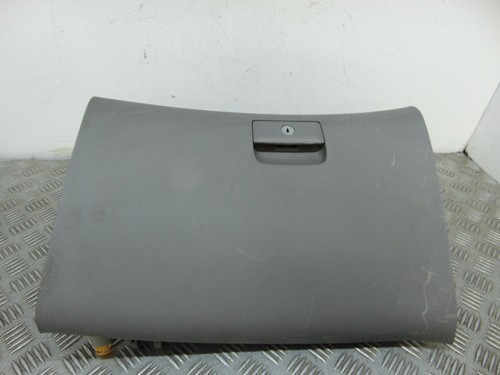 Kia sedona glove box - kia,