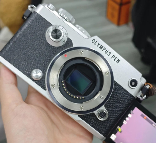 Olympus pen mirrorless - olympus,