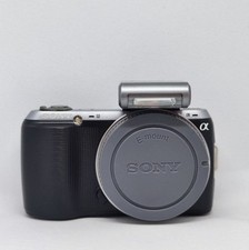 Inquire £26 Cashback - Sony NEX-C3 16MP Camera Body - shutter 89% Beats NEX-5