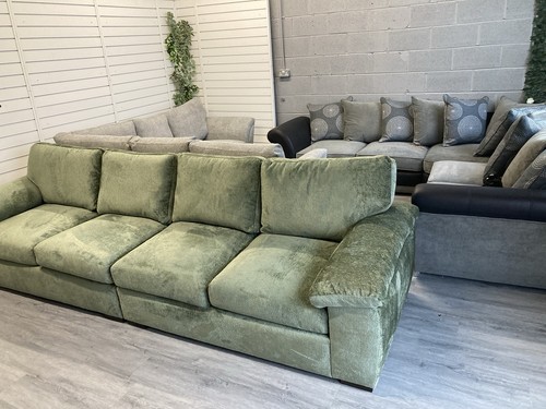 Extra large seater sofa in - 4-5,