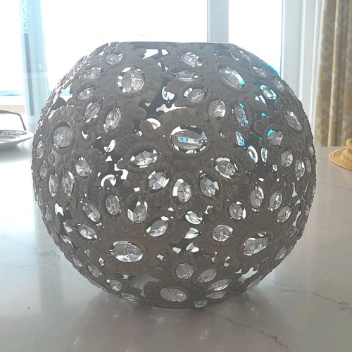 Bronze clear beaded globe - bronze,