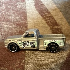 Custom chevy pickup - '69, truck