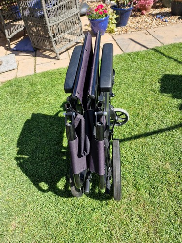 Lomax foldable wheelchair