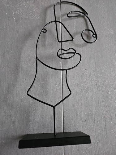Modern wire sculpture thin - modern,