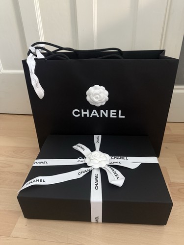 New genuine chanel - chanel, gift