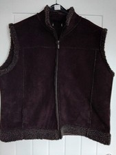 ladies brown zip up  gilet  body warmer size XL from bon marche with pockets
