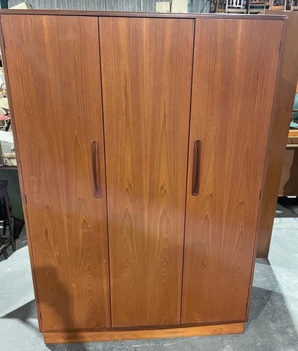 Mid century plan teak - plan,