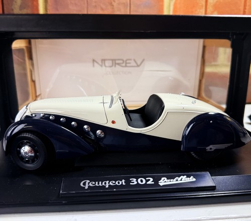 Auto art die cast - auto, scale