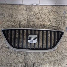 genuine Seat Ibiza 6j Front bumper Grill 6j0853651 post by evri with tracking 