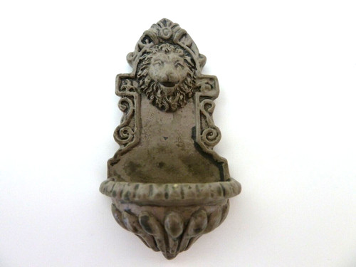 Dolls house wall lion - dolls,