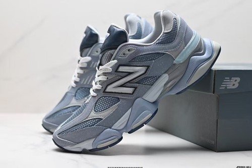 New color sneakers lifestyle - new,