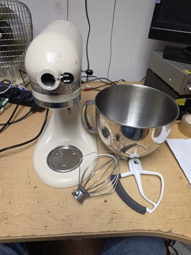 Kitchenaid artisan stand mixer - kitchenaid,