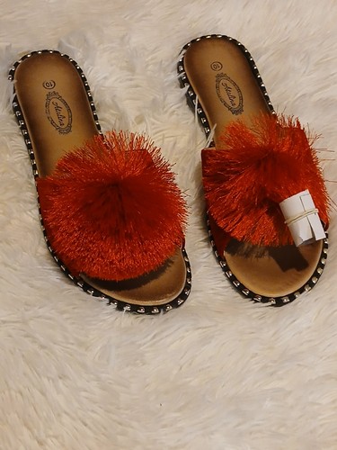Women pom - women's,