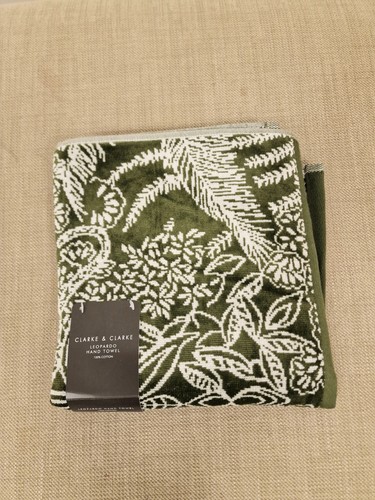 Clarke leopardo green - &,