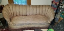 Antique Tufted circular back