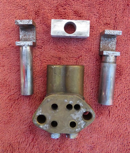 Triumph unit oil pump - ,