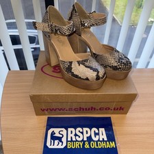 BNIB Schuh Snakeskin Block