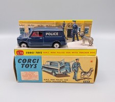 Corgi 448 - B.M.C Mini Police